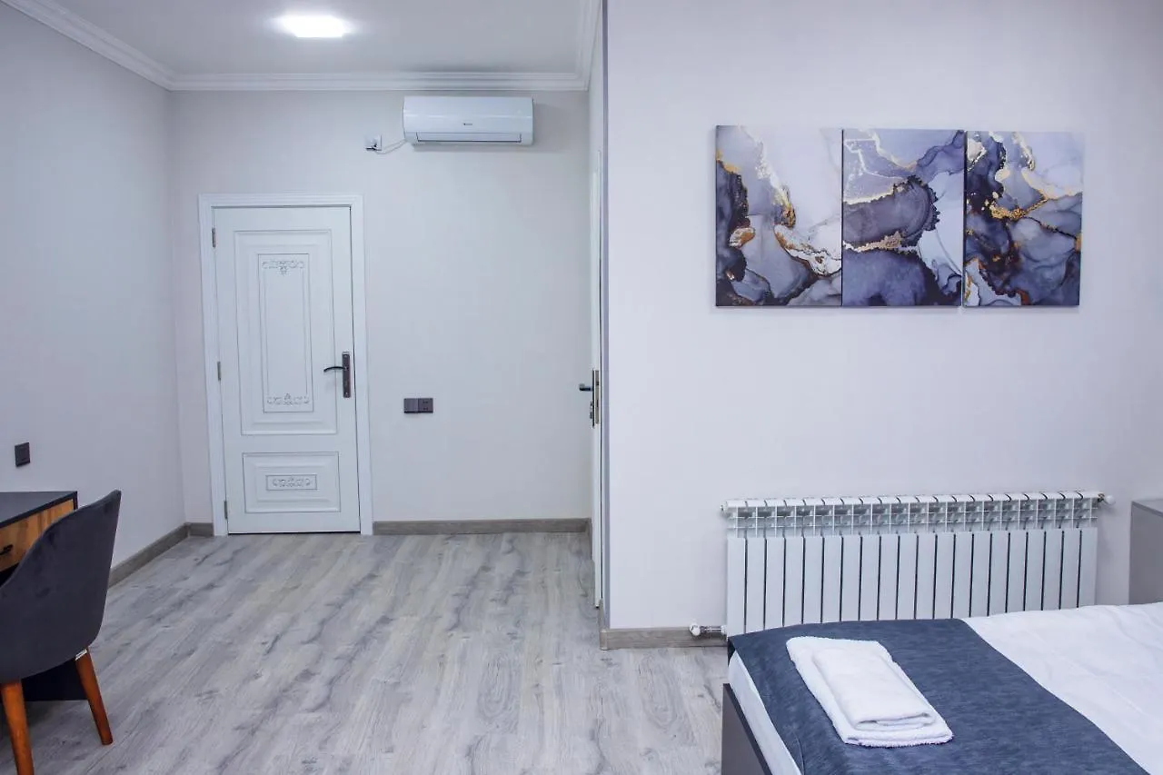 White Villa Hotel Baky 0*,  Azerbaigian